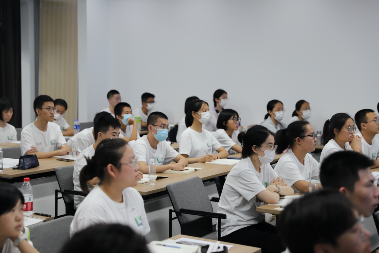 2025新澳门开门原料免费