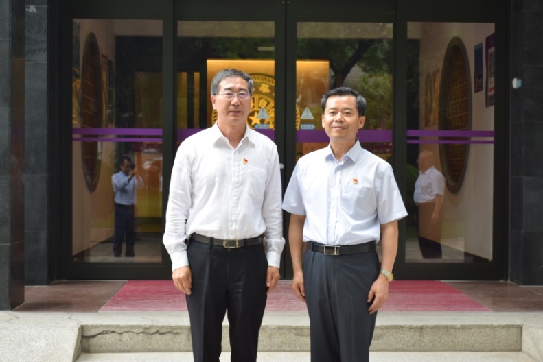 2025新澳门开门原料免费