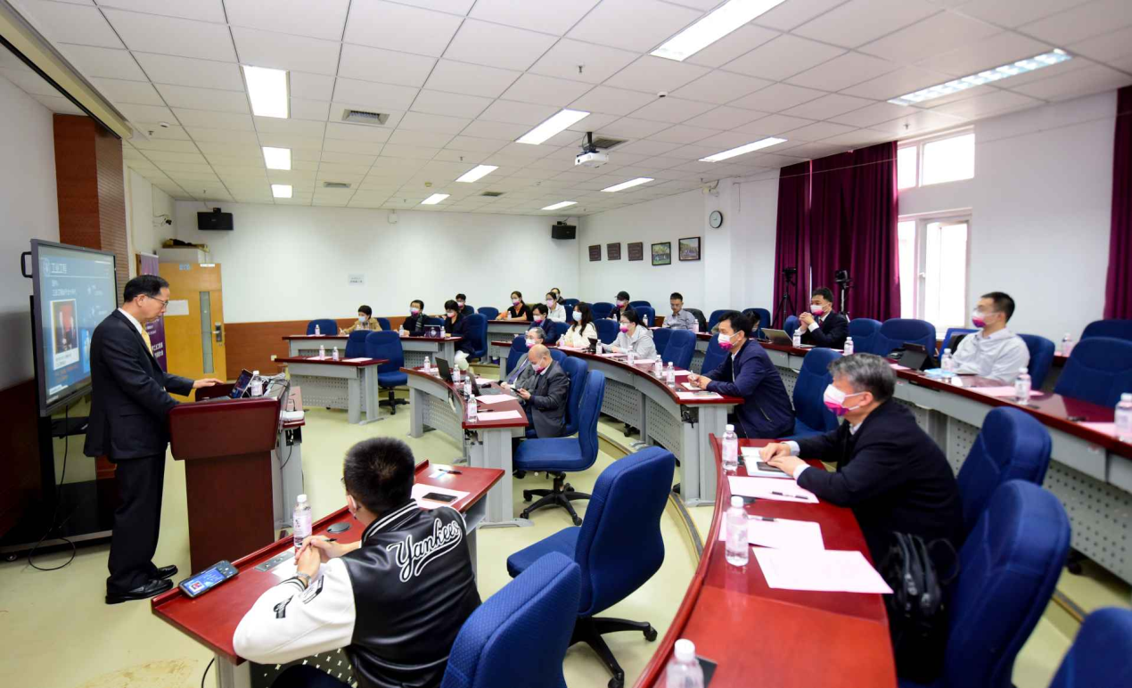 2025新澳门开门原料免费