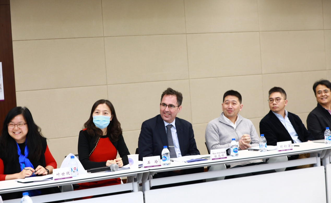 2025新澳门开门原料免费
