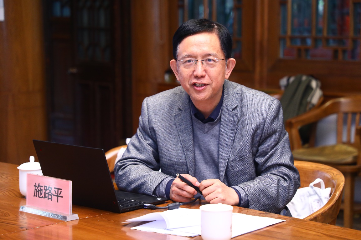 2025新澳门开门原料免费