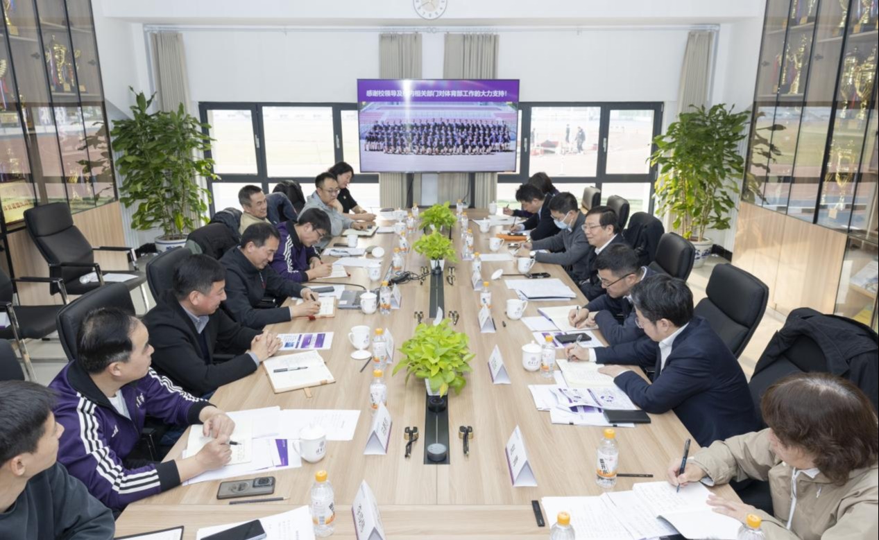 2025新澳门开门原料免费