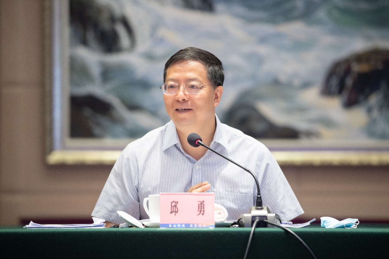 2025新澳门开门原料免费