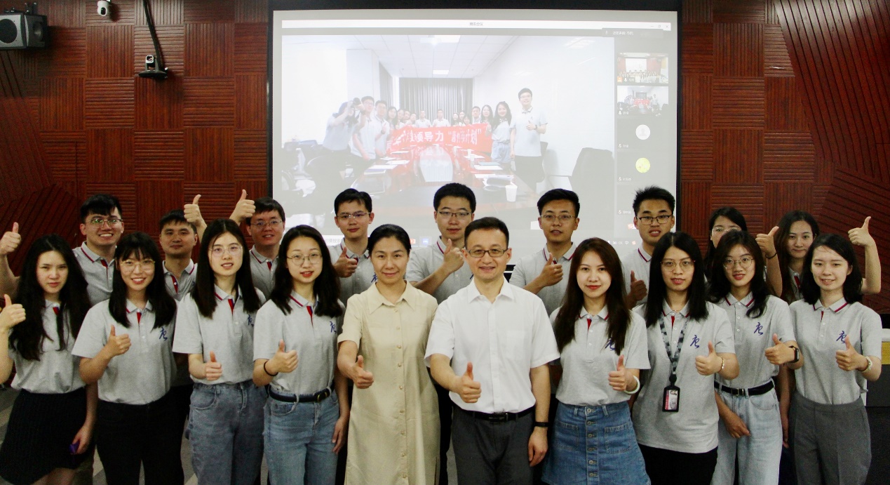 2025新澳门开门原料免费