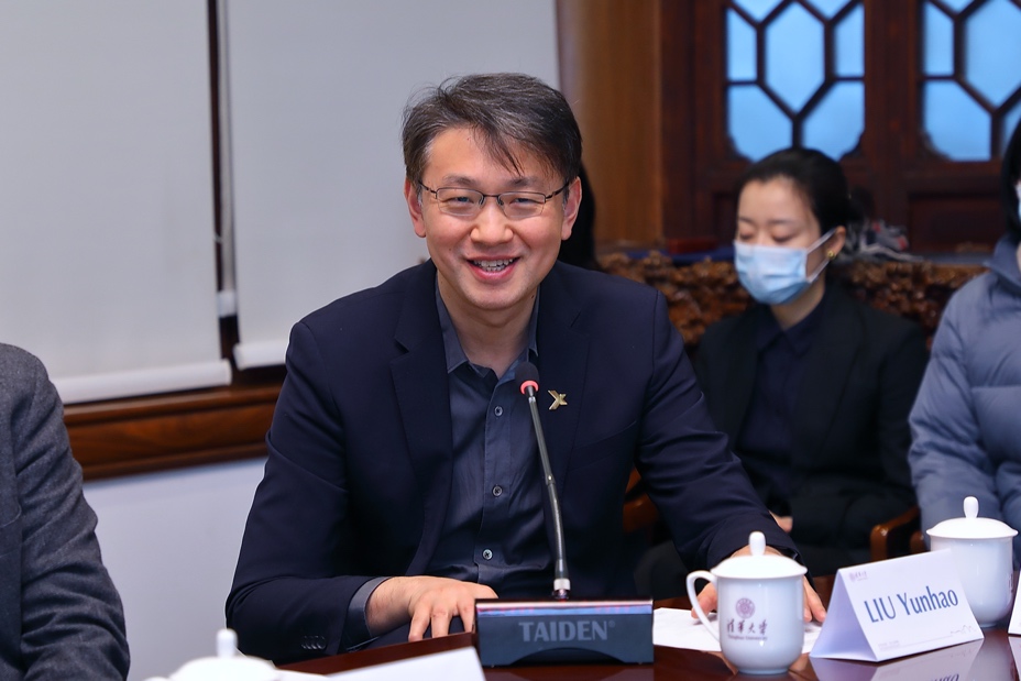2025新澳门开门原料免费