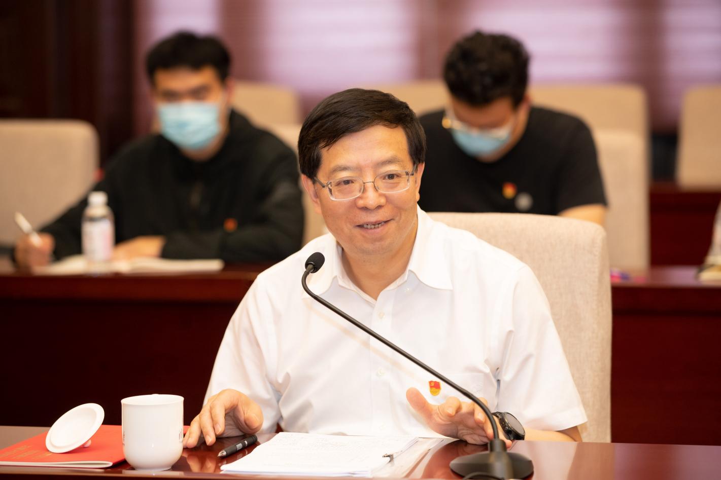 2025新澳门开门原料免费