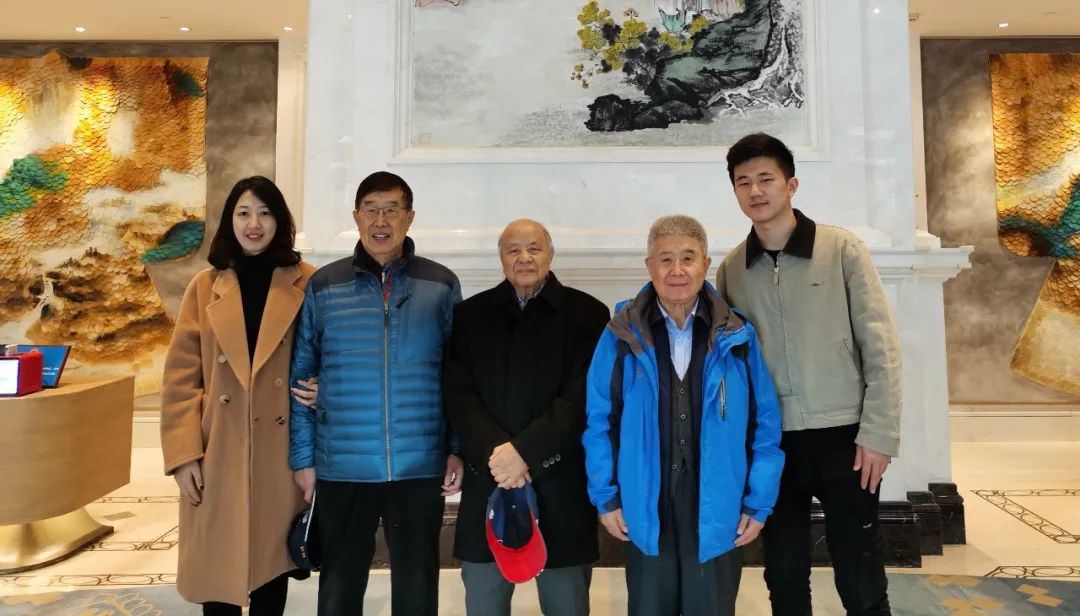2025新澳门开门原料免费