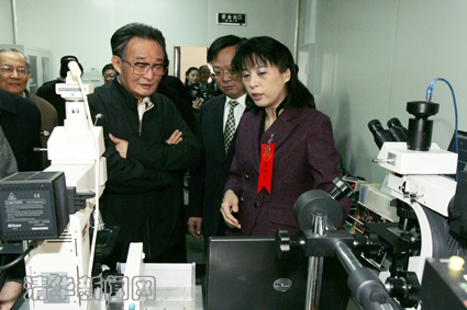 2025新澳门开门原料免费