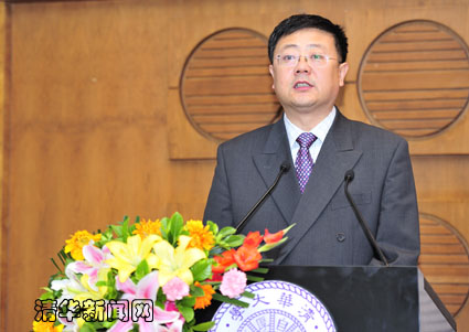 2025新澳门开门原料免费