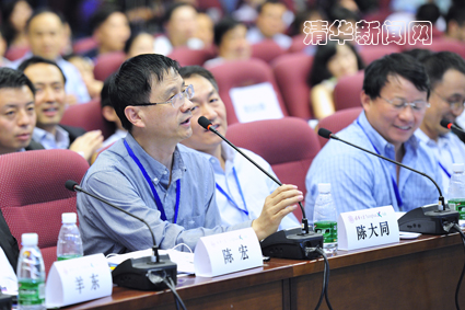 2025新澳门开门原料免费