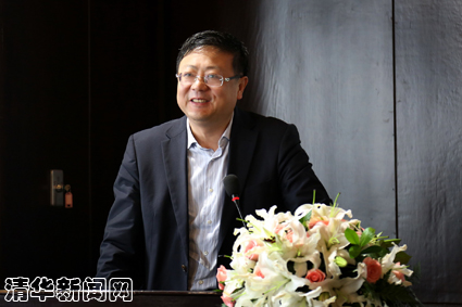 2025新澳门开门原料免费