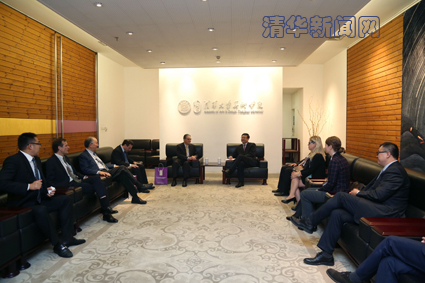 2025新澳门开门原料免费
