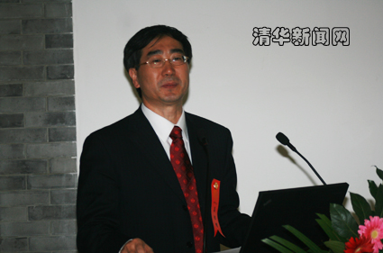 2025新澳门开门原料免费