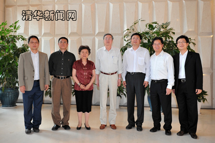 2025新澳门开门原料免费