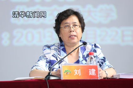 2025新澳门开门原料免费