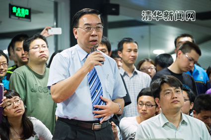 2025新澳门开门原料免费