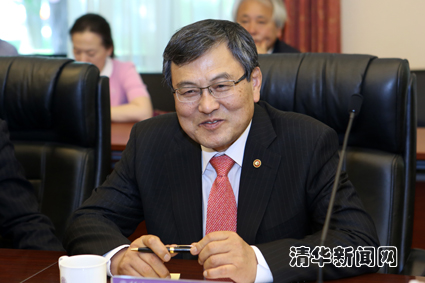 2025新澳门开门原料免费