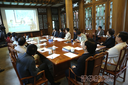 2025新澳门开门原料免费