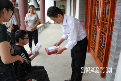 2025新澳门开门原料免费