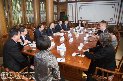 2025新澳门开门原料免费