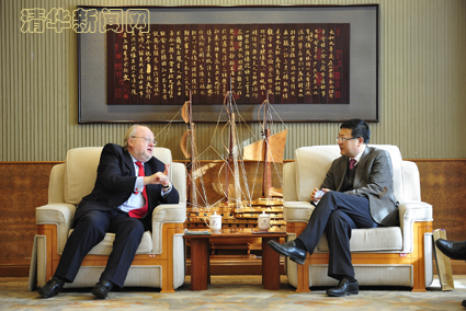 2025新澳门开门原料免费