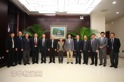 2025新澳门开门原料免费
