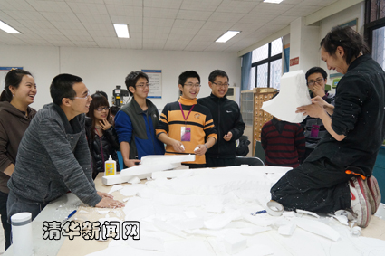 2025新澳门开门原料免费