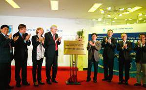 2025新澳门开门原料免费