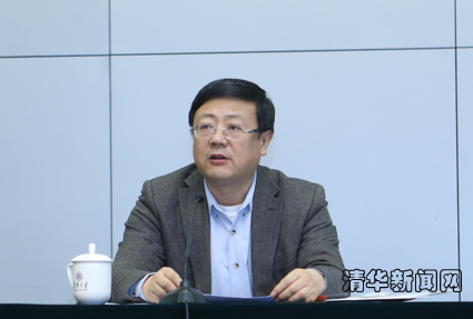 2025新澳门开门原料免费