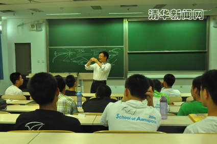 2025新澳门开门原料免费