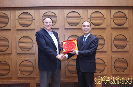 2025新澳门开门原料免费