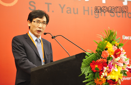2025新澳门开门原料免费
