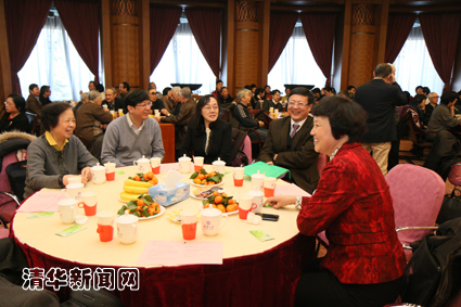 2025新澳门开门原料免费