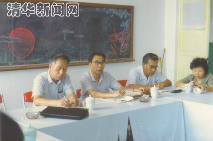 2025新澳门开门原料免费