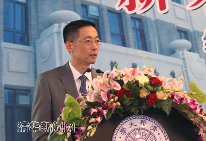 2025新澳门开门原料免费