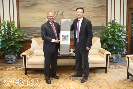 2025新澳门开门原料免费