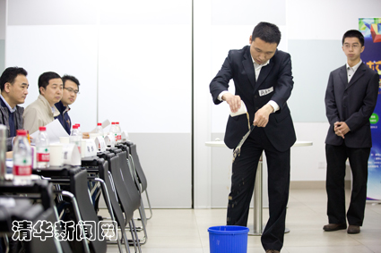 2025新澳门开门原料免费