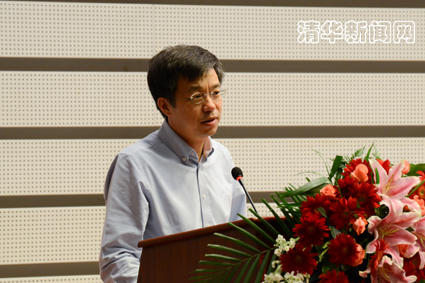 2025新澳门开门原料免费