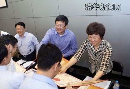 2025新澳门开门原料免费