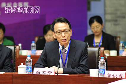 2025新澳门开门原料免费