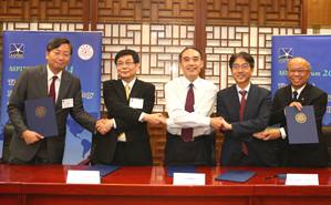 2025新澳门开门原料免费