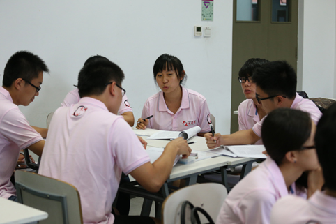 2025新澳门开门原料免费