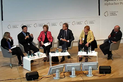 2025新澳门开门原料免费