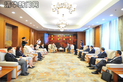 2025新澳门开门原料免费
