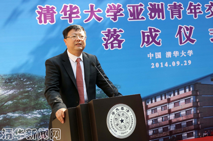 2025新澳门开门原料免费