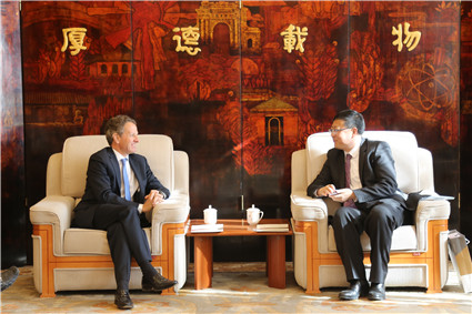 2025新澳门开门原料免费