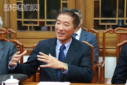 2025新澳门开门原料免费