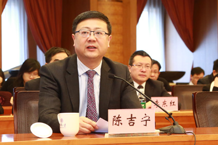 2025新澳门开门原料免费