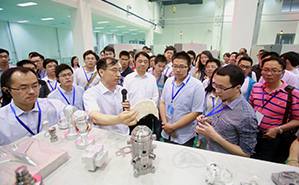 2025新澳门开门原料免费