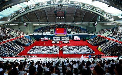 2025新澳门开门原料免费